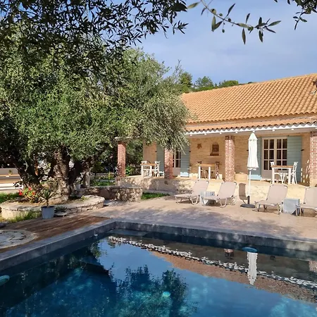 Villa Leia, Luxury For 6 People With Pool