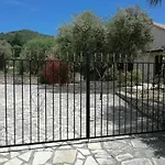 Leia, Luxury For 6 People With Pool *